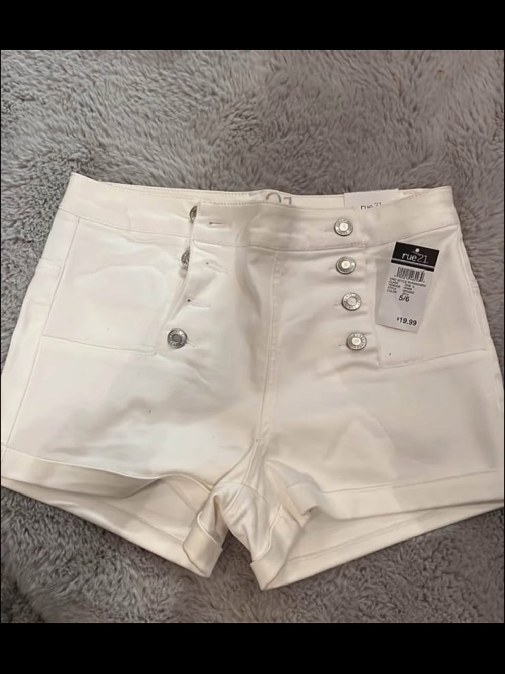 Rue21 White High-Waist Button-Up Women's Shorts
